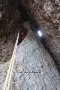 R1 - Torrent de la Cueva P-Petit - Montserrat - RocJumper