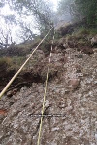 R2 - Torrent de la Cueva P-Petit - Montserrat - RocJumper