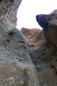 R3 - Barranco Arroyo de Mijarra - Pizarra - RocJumper