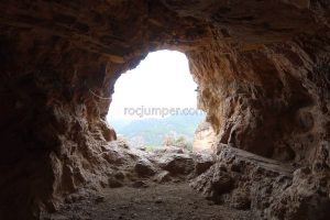 Tramo 1 Cueva abierta - Vía Ferrata La Mina - Villahermosa del Río - RocJumper