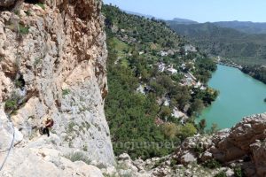 005 Barranco Raja Ferrata Chorro Rocjumper