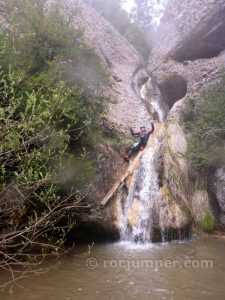 R1 - Torrent de Vilacireres por Torrent de Cal Pelegrí - Sant Llorenç de Morunys - RocJumper