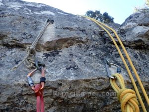 R3 - Barranco Zangarriana - Cortés de Pallás - RocJumper