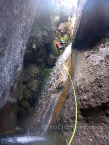 R6 - Torrent de Vilacireres por Torrent de Cal Pelegrí - Sant Llorenç de Morunys - RocJumper