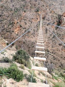 Puente de Madera 98 m - Vía Ferrata Callosa de Segura - RocJumper