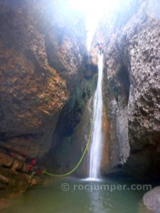 R10 - Torrent de Vilacireres por Torrent de Cal Pelegrí - Sant Llorenç de Morunys - RocJumper