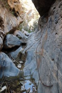 Camino equipado - Vía Ferrata Estrechuras de Guainos - Guainos Altos - Adra - RocJumper