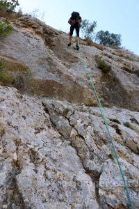 Rápel - Vía El Nostre Amic - Roca narieda Oeste - Fígols i Alinyà - RocJumper