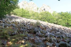 Tartera - Vía El Vol de l'Home Ocell - Les Agudes - Montseny - RocJumper