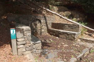 Font de Briançó - Vía El Vol de l'Home Ocell - Les Agudes - Montseny - RocJumper