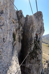 Puente Tibetano Tramo 2 - Vía Ferrata Cueva de Horá - Loja - RocJumper