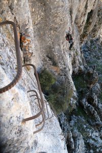 Puente Mono Tramo 3 - Vía Ferrata Cueva de Horá - Loja - RocJumper