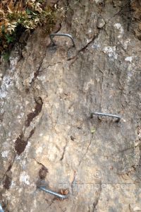 Grapas tramo 1 - Vía Ferrata Lo Pas de la Savina - Estopiñán del Castillo - RocJumper