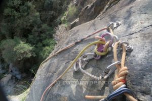 R3 - Barranco Esqueis de Ravionet - Sant Martí Sacalm - RocJumper