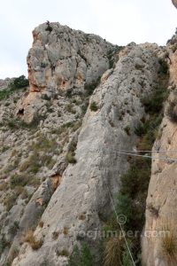 Puente Mono de la Cola - Vía Ferrata El Bolón Integral - Elda - RocJumper