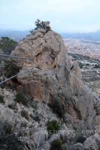 Puente Tibetano - Vía Ferrata El Bolón Integral - Elda - RocJumper