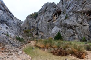 Aproximación - Vía Ferrata del Estrecho de Arcos de la Sierra - RocJumper