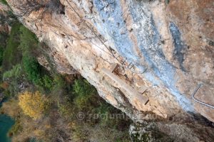 Flanqueos - Vía Ferrata Ventano del Diablo - Villalba de la Sierra - RocJumper