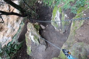Descenso - Vía Ferrata Ventano del Diablo - Villalba de la Sierra - RocJumper