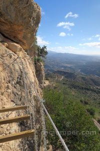 Tramo A Puente Los Balancines - Vía Ferrata El Turrión - Comares - RocJumper