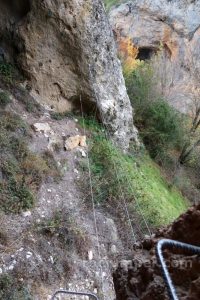 Puente Nepalí - Vía Ferrata Ventano del Diablo - Villalba de la Sierra - RocJumper