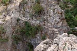 Tirolina 2 - Vía Ferrata del Ciervo - Casas Nuevas - RocJumper