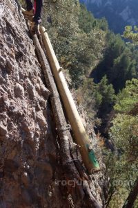 Flanqueo - Camí Vertical de la Lluna Plena - Sant Llorenç de Morunys - RocJumper