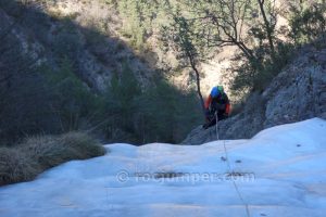 R5 - Torrent de Pujal o Cal Clot - Vallcebre - RocJumper