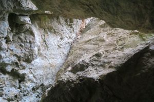 Bloque Empotrado - Vía Ferrata Avenc Ombría de Toll Blau - Mas Barberans - RocJumper