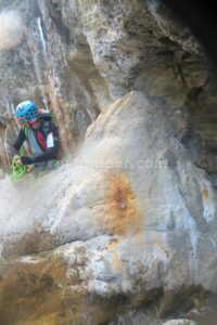 R2 - Barranco Chico o Cotorroñera - Liri - RocJumper