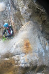 R2 - Barranco Chico o Cotorroñera - Liri - RocJumper