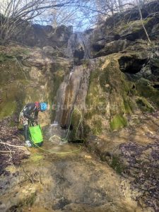 R8 - Torrent de Milany - Santa Maria de Besora - RocJumper