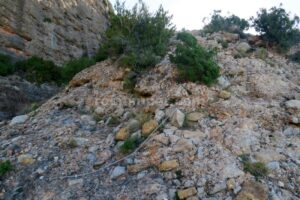 Resalte equipado - Vía Ferrata Mallo de la Mora - Peña Rueba - Murillo de Gallego - RocJumper