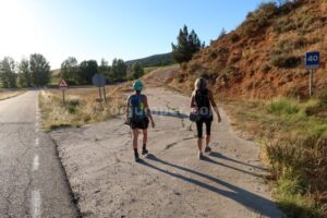 Aproximación pista - Vía Ferrata La Pasarela Espeja - Espeja de San Marcelino - RocJumper