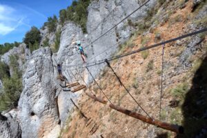 Puente Troncos - Acceso 1 - Vía Ferrata Araúzo de Miel - RocJumper