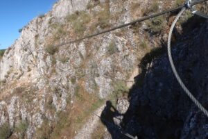 Puente Nepalí - Ranero II Medio - Vía Ferrata Huerta de Rey - RocJumper