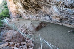 Refugio ganado - Vía Ferrata Cueva de San Marcos - Nalda - RocJumper