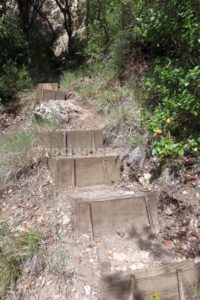 Escalones - Vía Ferrata Harri-Gorri - Sobrón - RocJumper