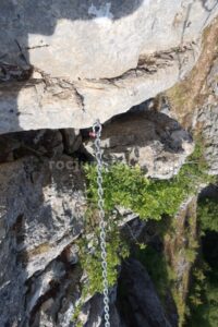 Puente Mono Cadenas - Vía Ferrata Valdetorno Sabero - RocJumper