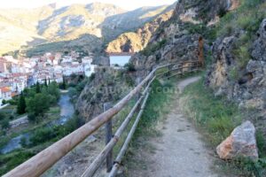 Camino retorno - Vía Ferrata Lombera - Arnedillo - RocJumper