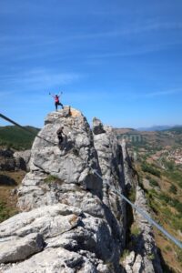 Puente Mono - Vía Ferrata Valdetorno Sabero - RocJumper