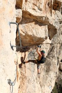 Techo con Cadenas - Vía Ferrata Ivet La Rabiosa - Rojalons - RocJumper