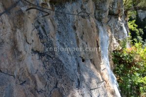 Flanqueo - Vía Ferrata Vidosa - Vidosa Multiaventura - Ponga - RocJumper 