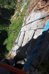 Escalera penduleante - Vía Ferrata Vidosa por el Espolón - Vidosa Multiaventura - Ponga - RocJumper