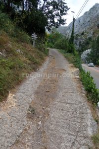 Aproximación - Vía Ferrata Escalera al Cielo - La Hermida - RocJumper