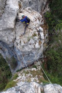 Puente Mono - Vía Ferrata Escalera al Cielo - La Hermida - RocJumper