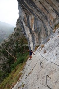 Placa - Vía Ferrata La Hermida - RocJumper