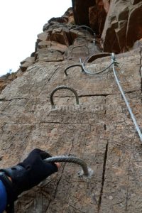 Tramo 1 vertical - Vía Ferrata Sants de la Pedra - La Vall d'Uixó - RocJumper