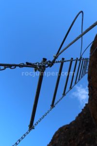 Tramo 2 Escalera - Vía Ferrata Roca Foradada - Llimiana - RocJumper