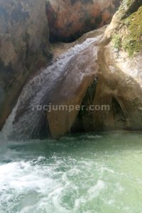 R6 - Barranc de Gurp - RocJumper